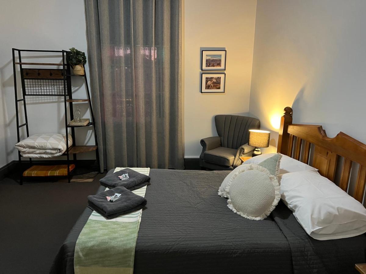 Oriental Hotel Tumut Ngoại thất bức ảnh